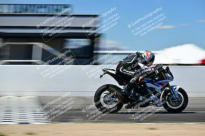 media/Mar-25-2024-Moto Forza (Mon) [[8d4319bd68]]/3-Intermediate Group/Session 4 (Front Straight Speed Pans)/